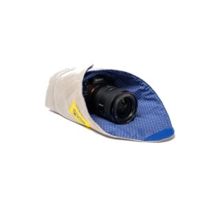 Long weekend padded camera wrap