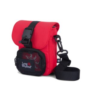 Long Weekend Crossbody Camera Pouch in chili rood