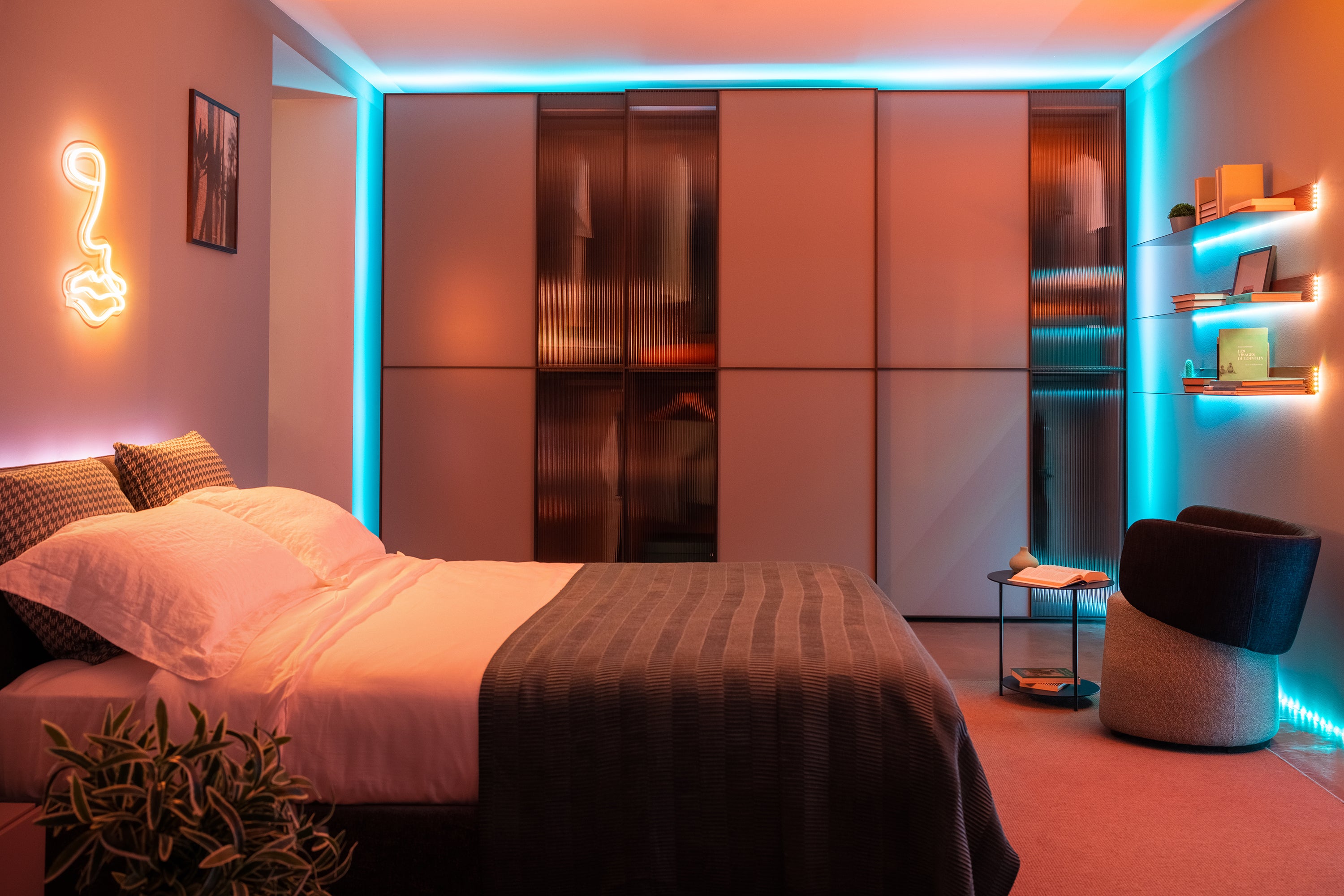 Twinkly Dots – LED lichtsnoer met 200 RGB - 10 meter - IP 44 - Zwart