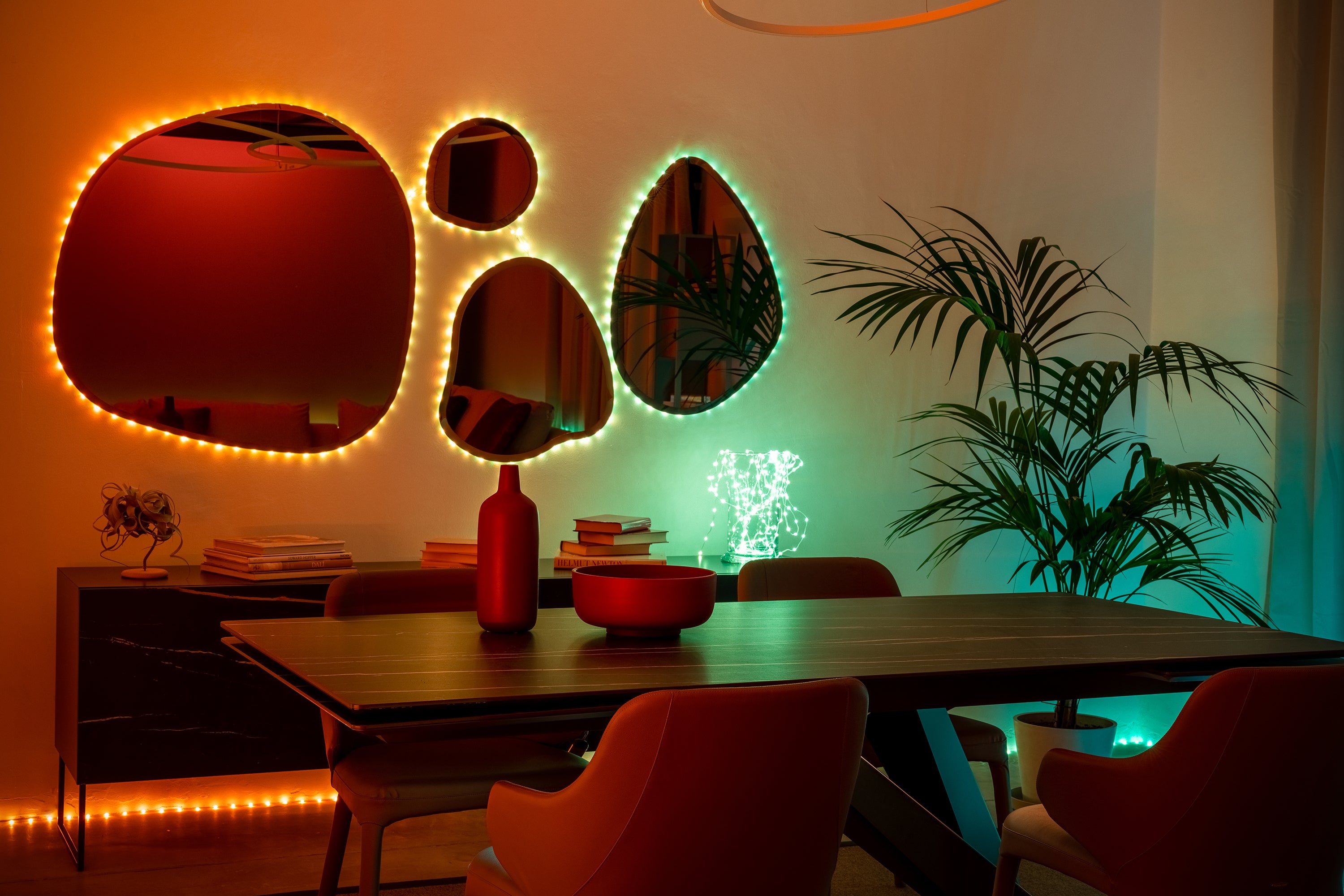 Twinkly Dots – LED lichtsnoer met 200 RGB - 10 meter - IP 44 - Zwart
